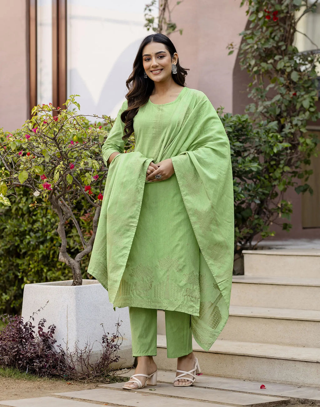Lime Green Round Neck Weaving Straight 3 Piece Kurta Set with Dupatta - Cotton Woven