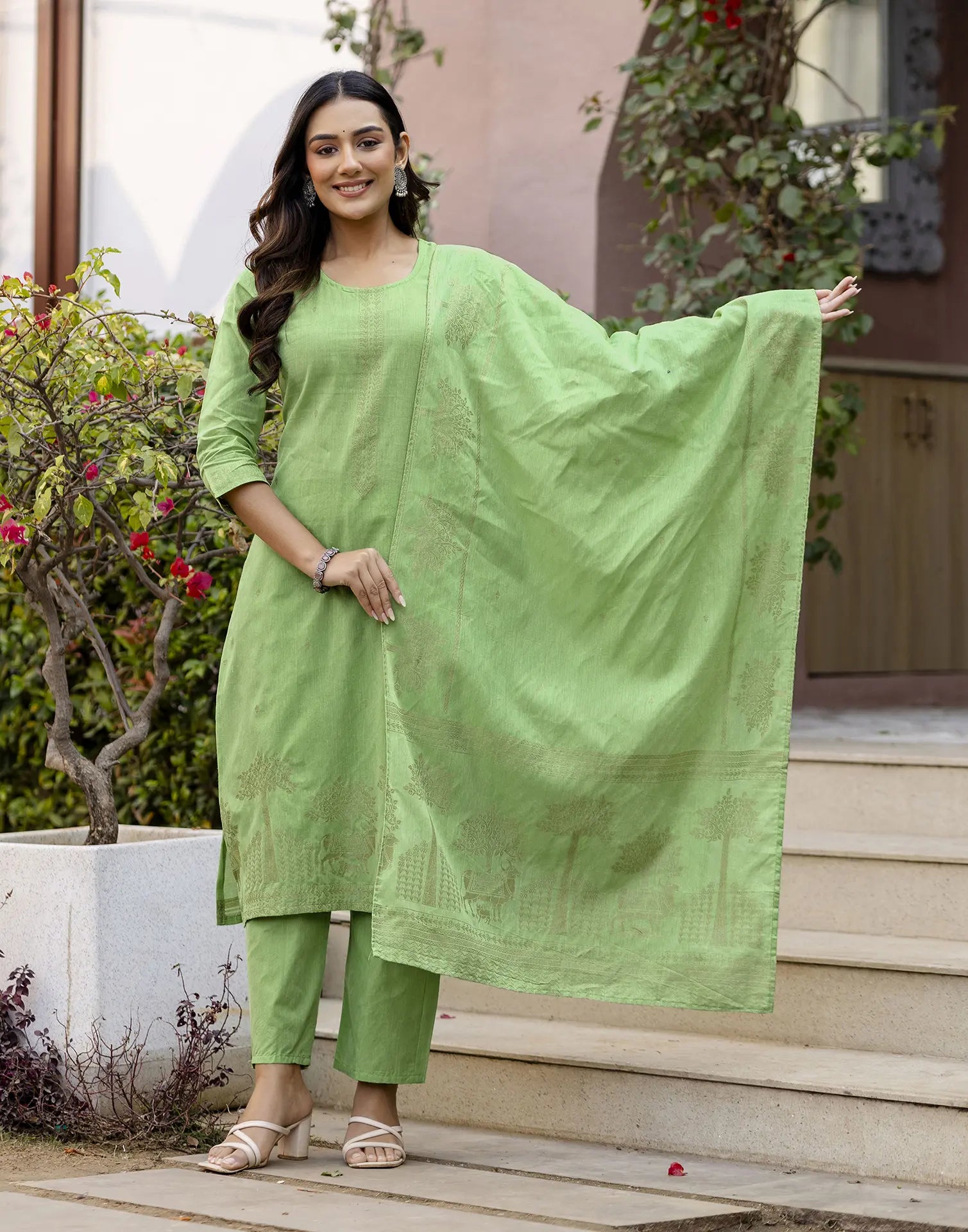 Lime Green Round Neck Weaving Straight 3 Piece Kurta Set with Dupatta - Cotton Woven