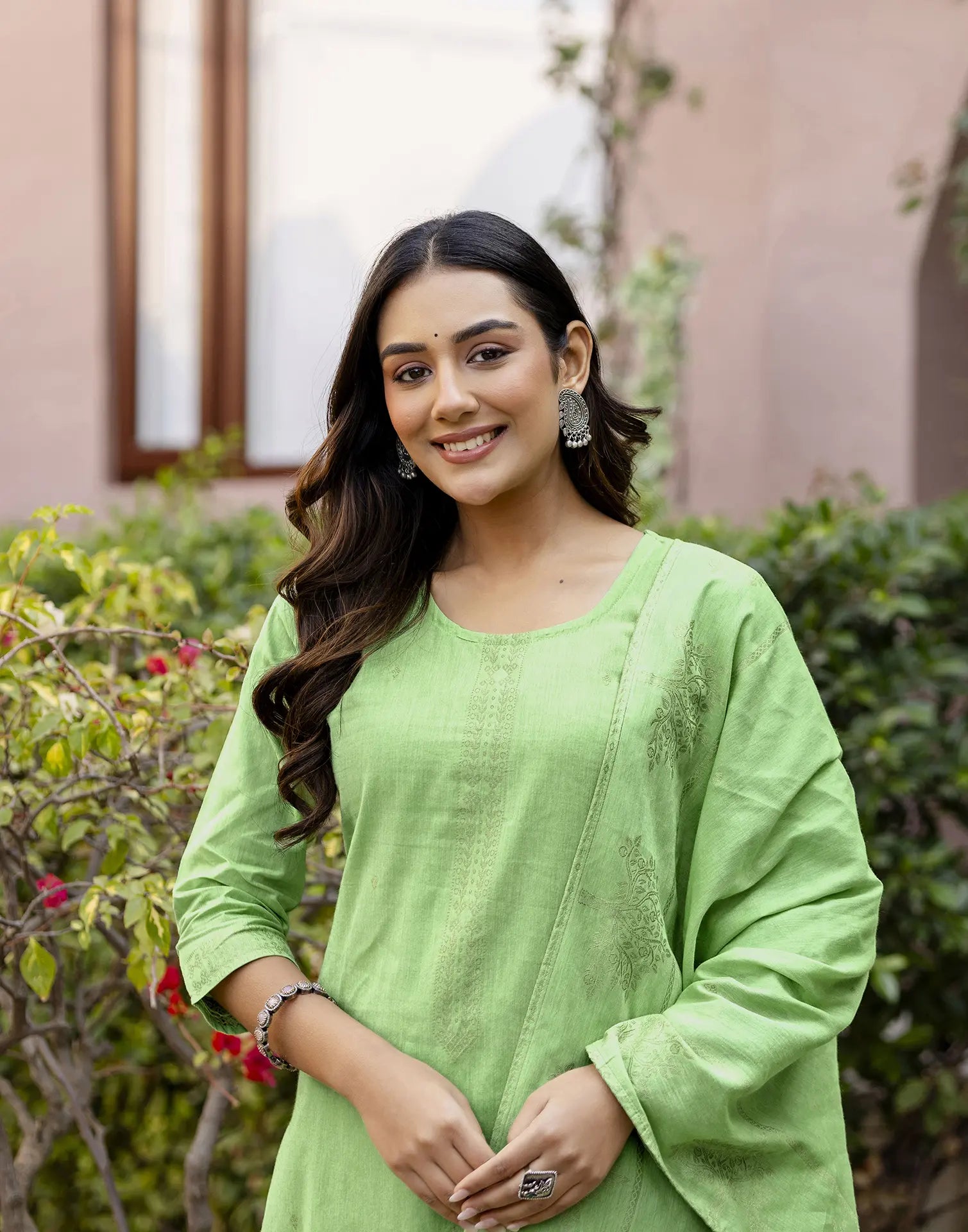Lime Green Round Neck Weaving Straight 3 Piece Kurta Set with Dupatta - Cotton Woven