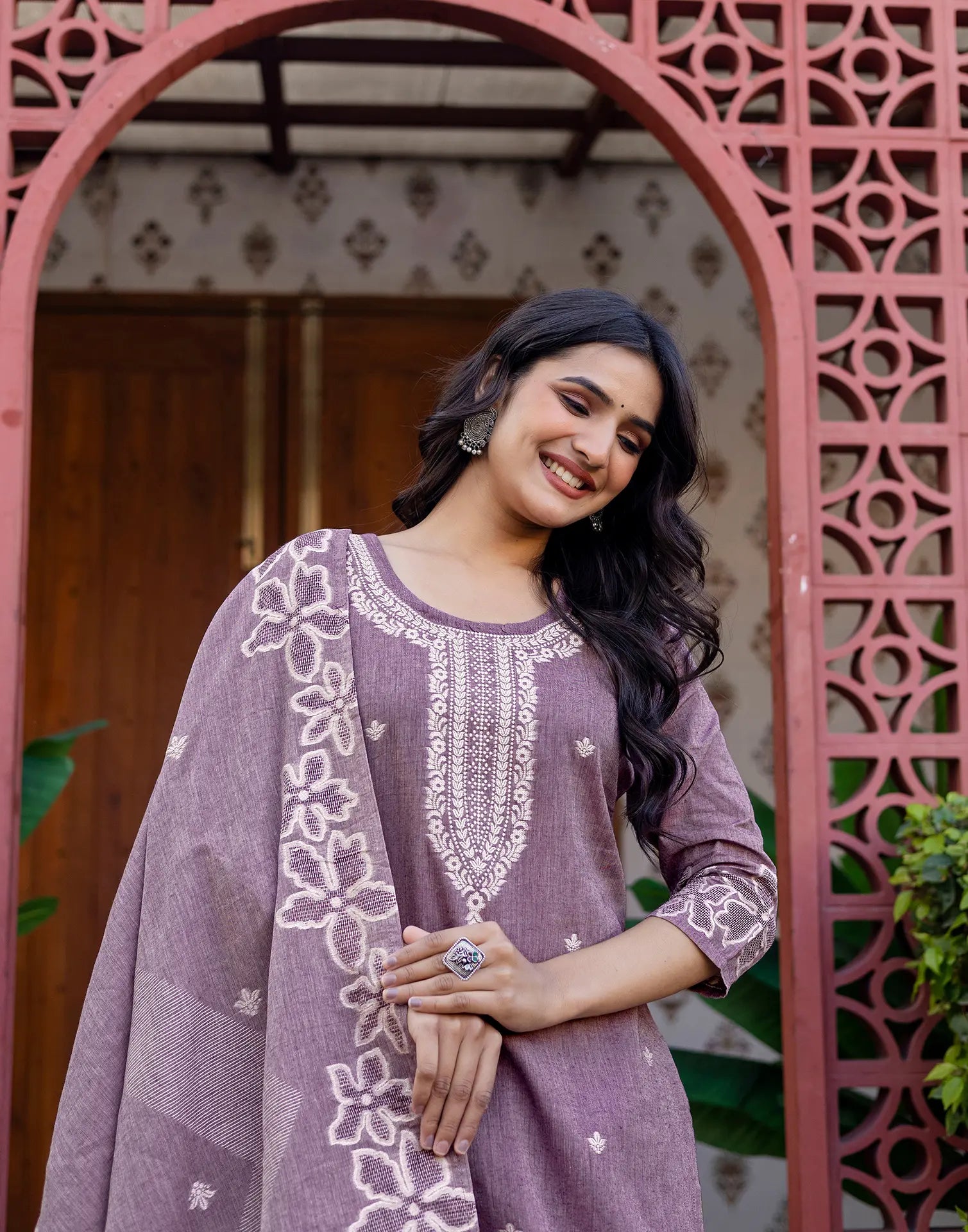 Skylee Cotton Woven Straight 3 Piece Kurta Set For Woman
