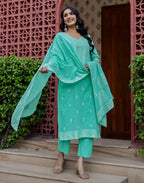 Skylee Cotton Woven Straight 3 Piece Kurta Set For Woman