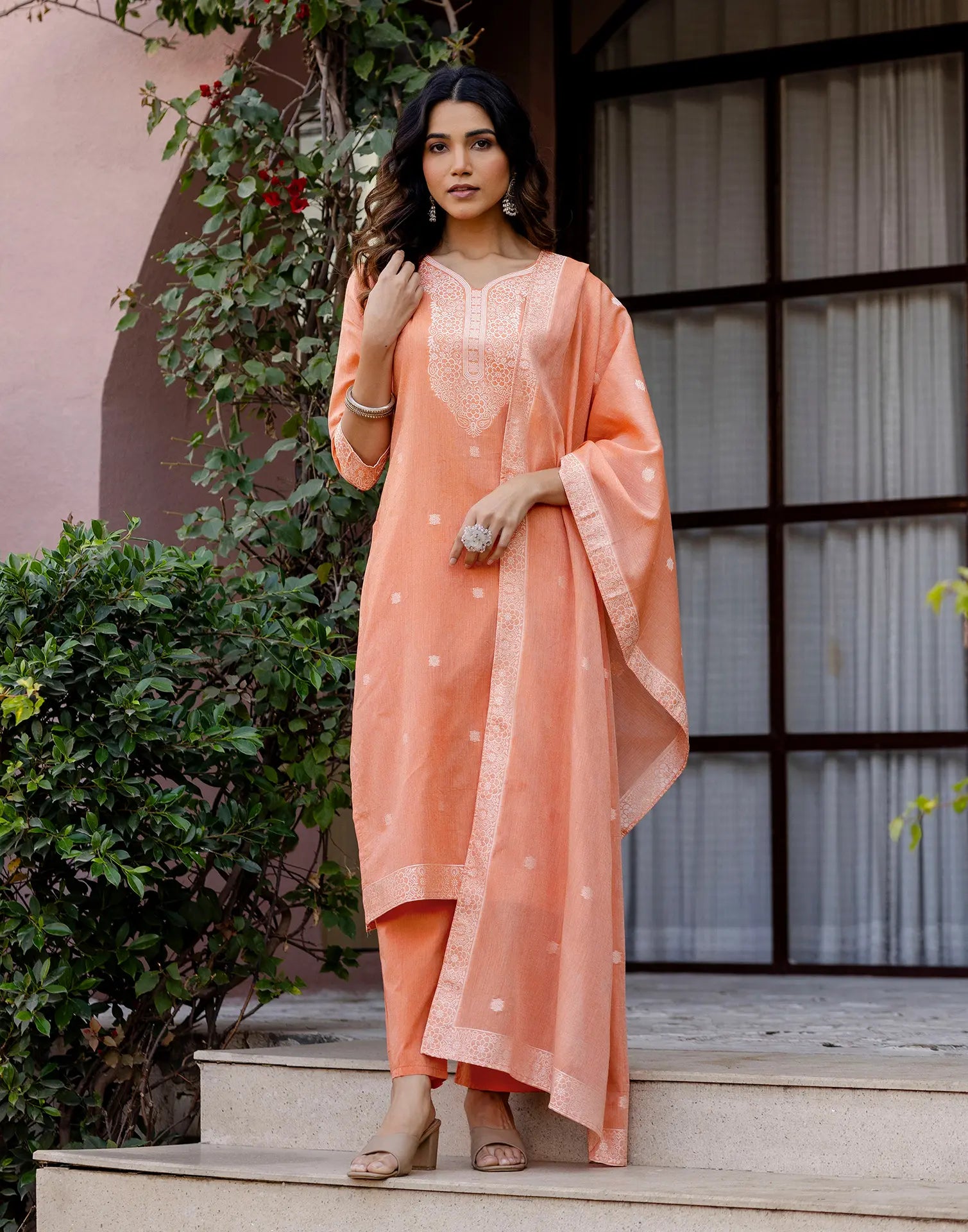 Skylee Cotton Woven Straight 3 Piece Kurta Set For Woman