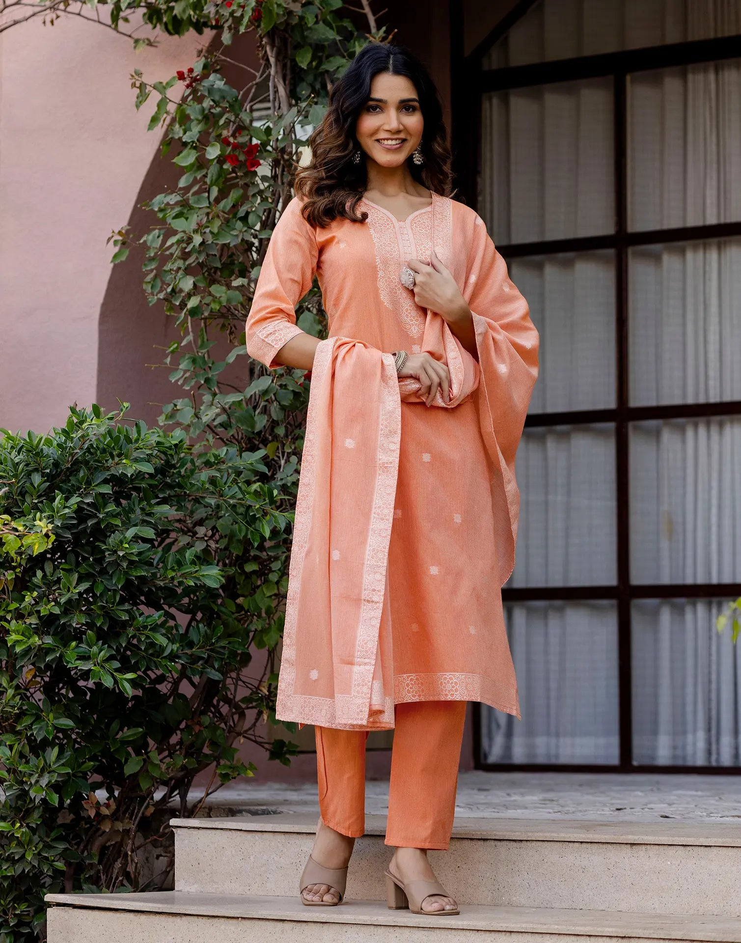 Skylee Cotton Woven Straight 3 Piece Kurta Set For Woman