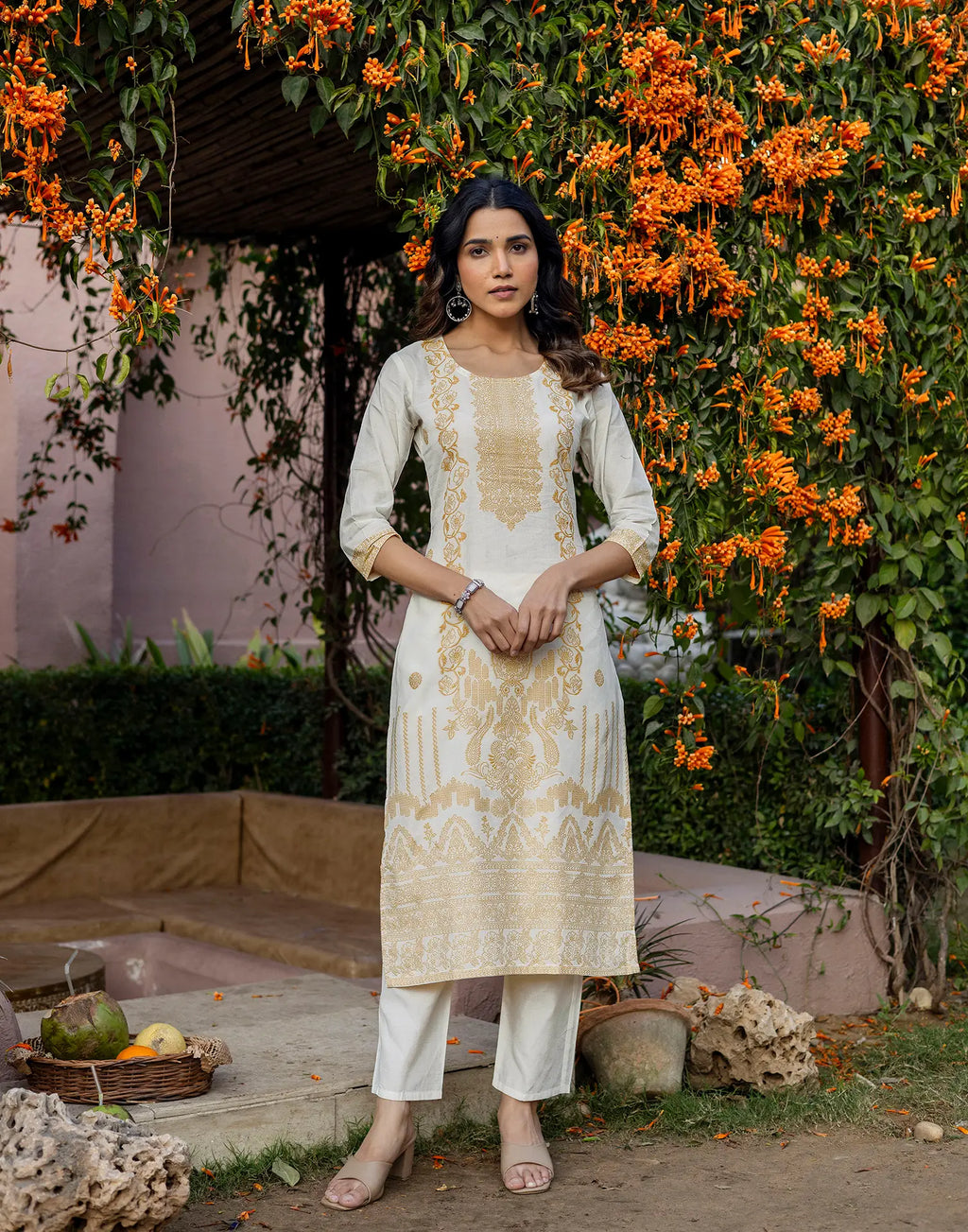 Skylee Cotton Woven Straight 3 Piece Kurta Set For Woman