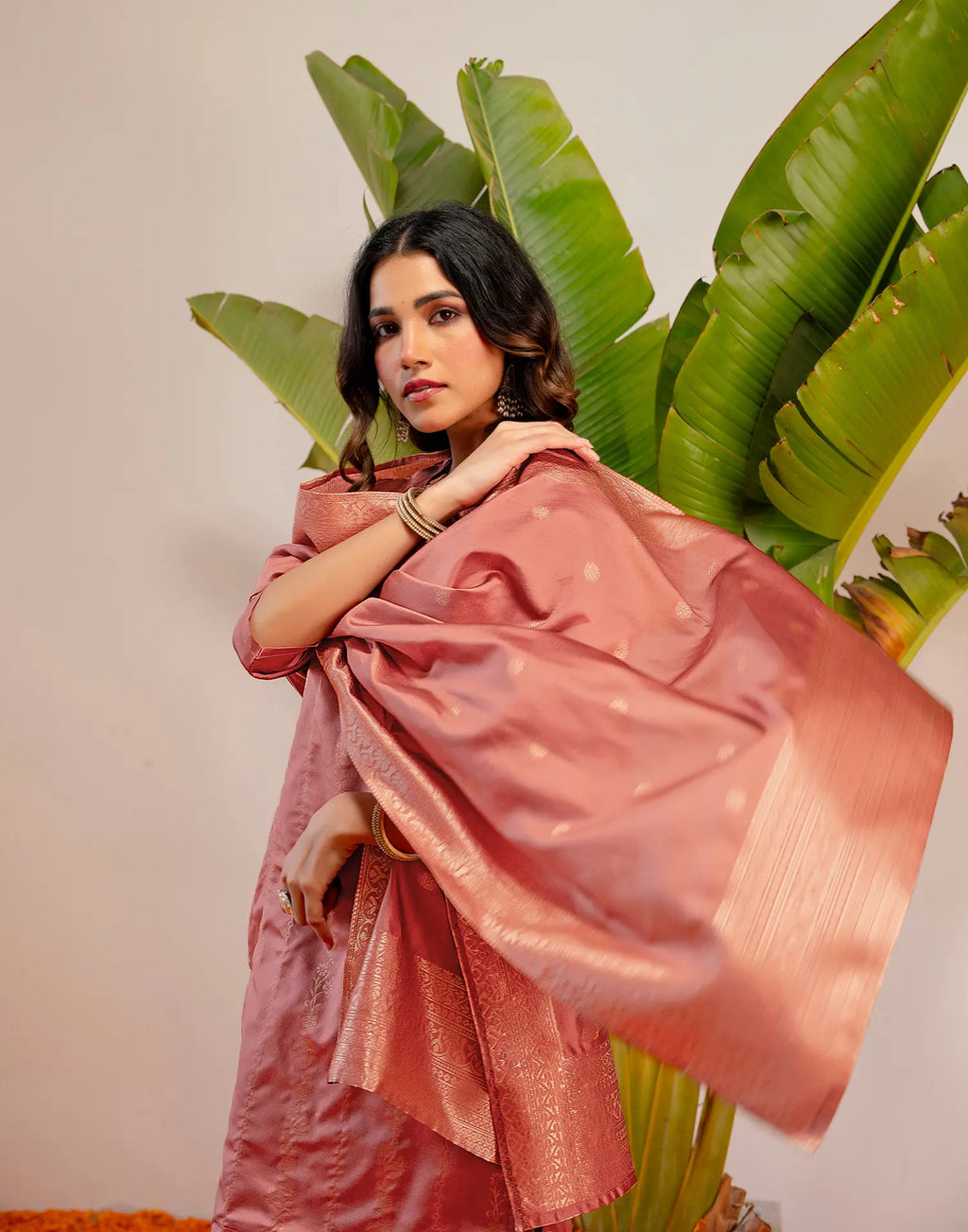 Peach Jam Round Neck Weaving Straight 3 Piece Kurta Set with Dupatta