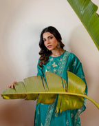 Skylee Silk Woven Straight 3 Piece Kurta Set For Woman