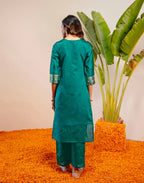 Skylee Silk Woven Straight 3 Piece Kurta Set For Woman