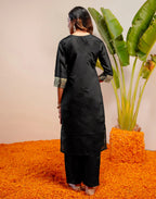 Skylee Silk Woven Straight 3 Piece Kurta Set For Woman