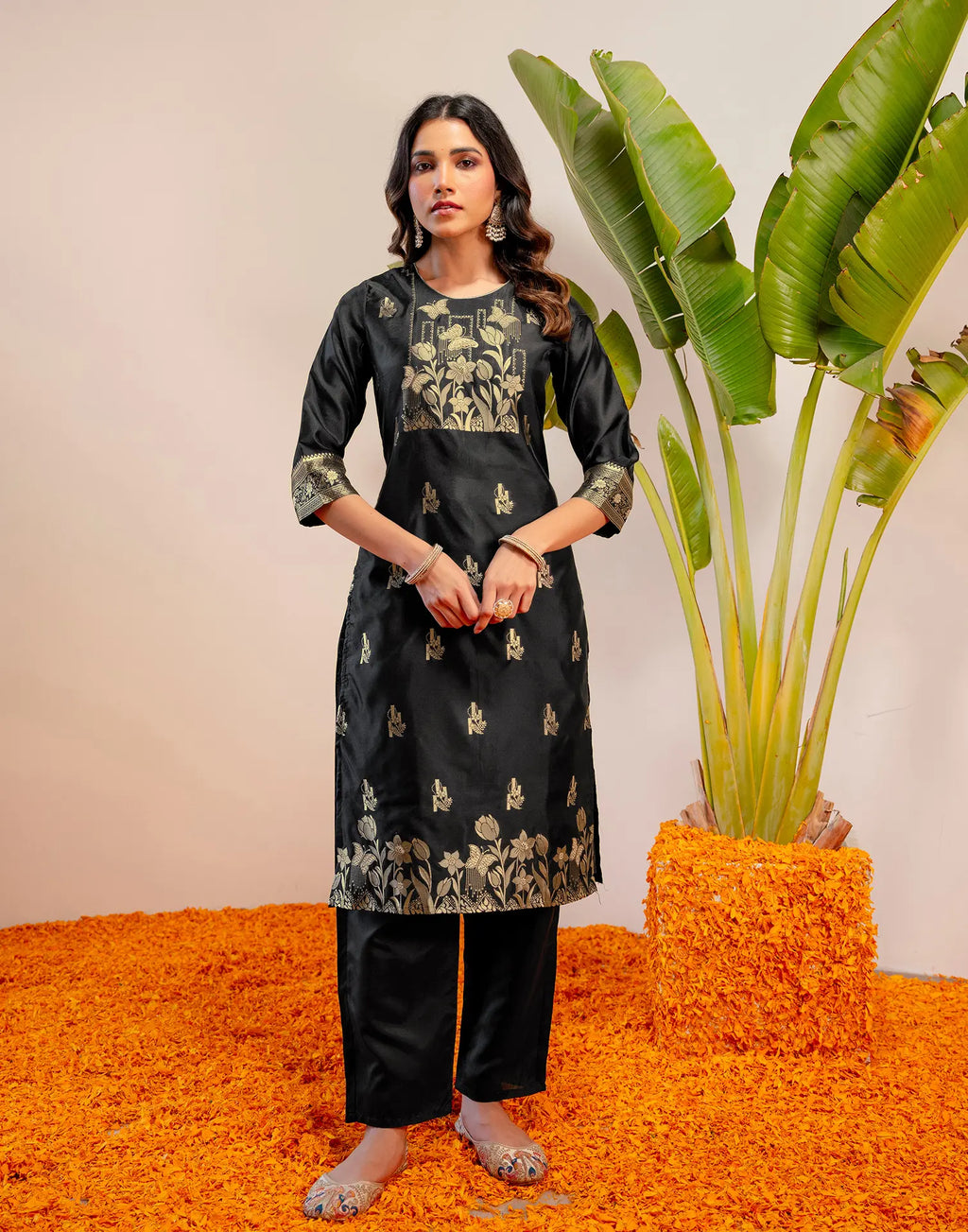 Skylee Silk Woven Straight 3 Piece Kurta Set For Woman