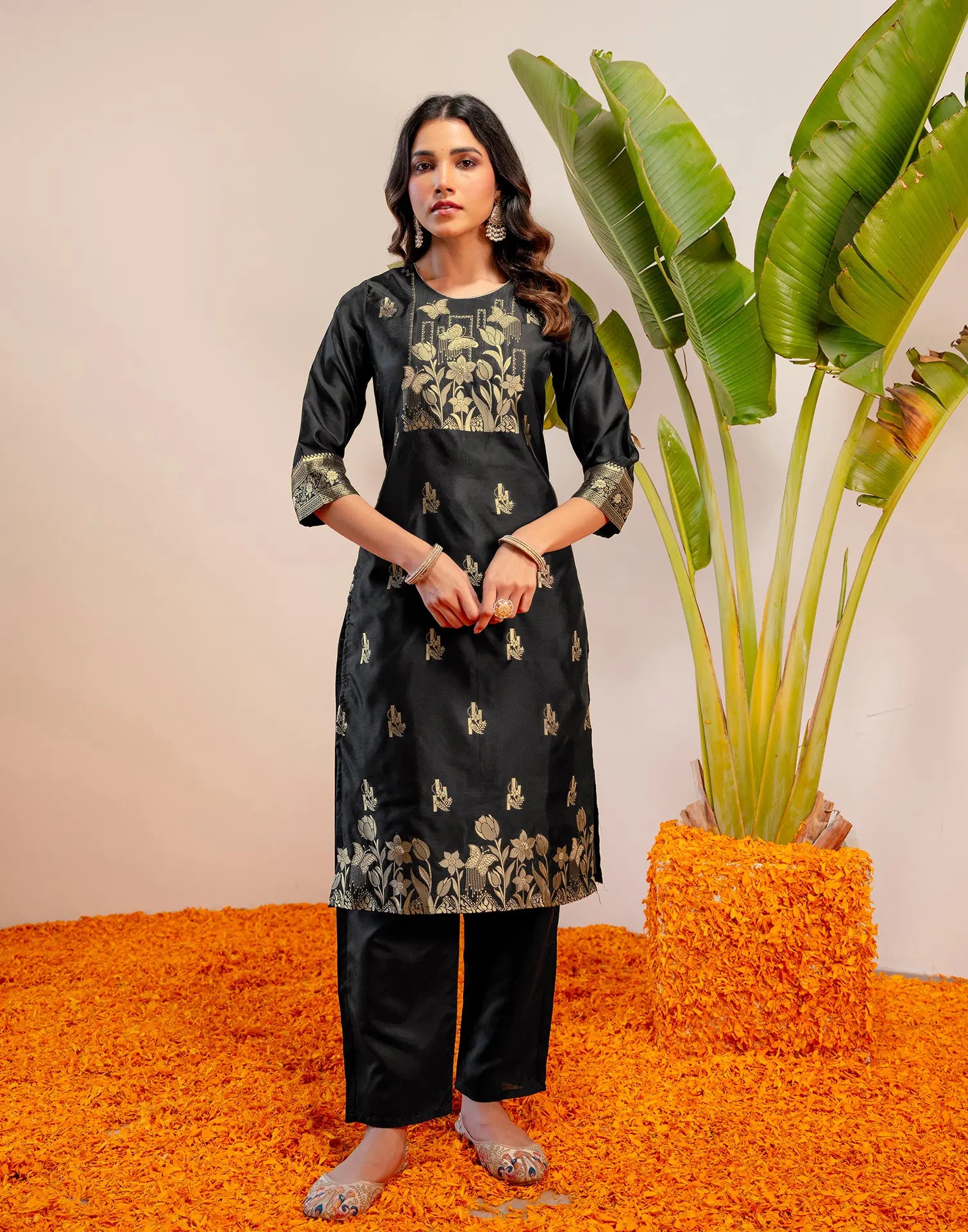 Skylee Silk Woven Straight 3 Piece Kurta Set For Woman