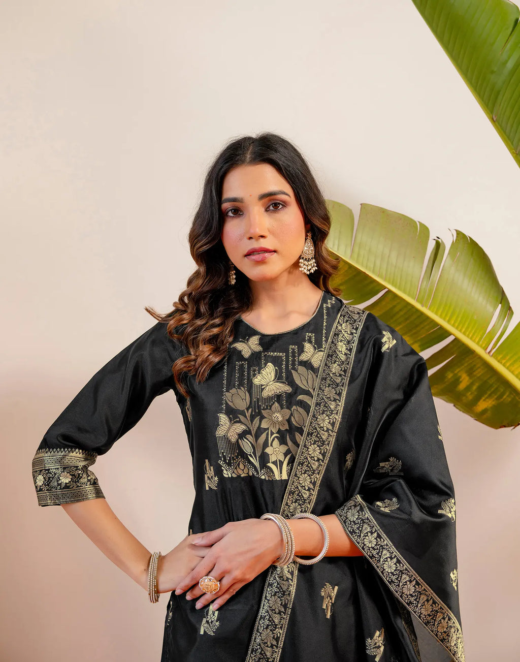 Skylee Silk Woven Straight 3 Piece Kurta Set For Woman