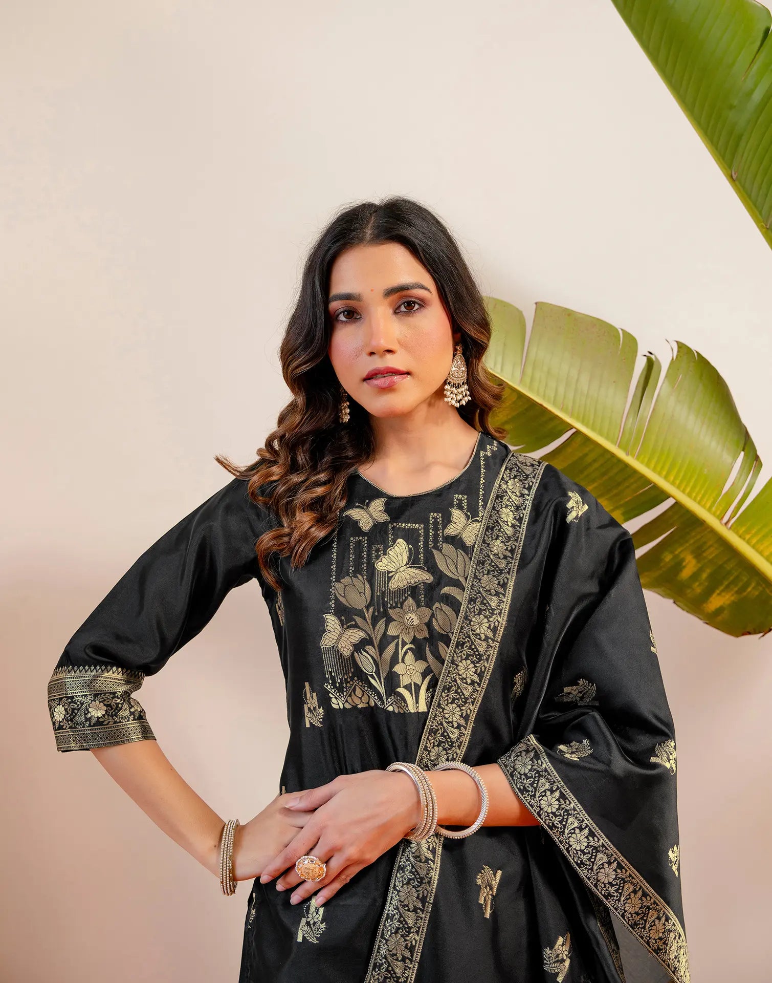 Skylee Silk Woven Straight 3 Piece Kurta Set For Woman
