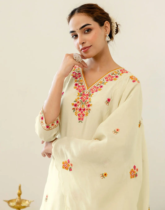 Ivory Cream V-Neck Thread Embroidery Straight 3 Piece Kurta Set With Dupatta