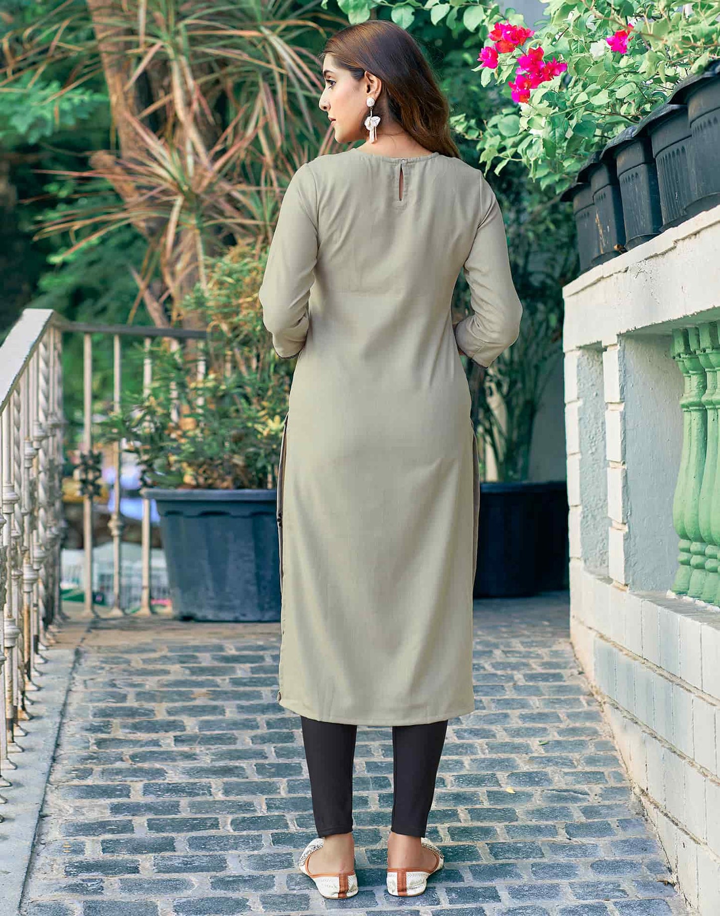 Cotton Embroidered Straight Kurti