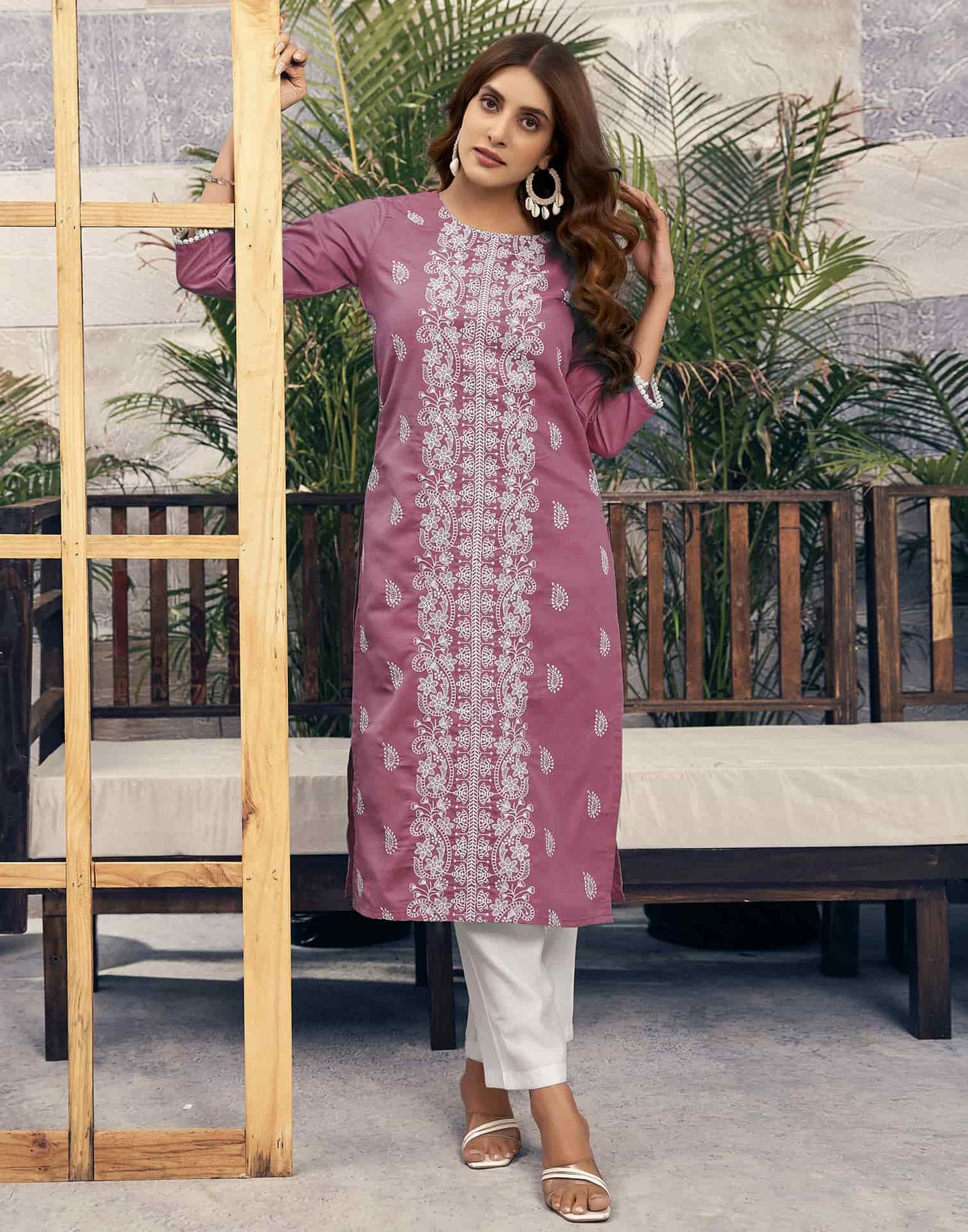 Rayon Embroidered Straight Kurti