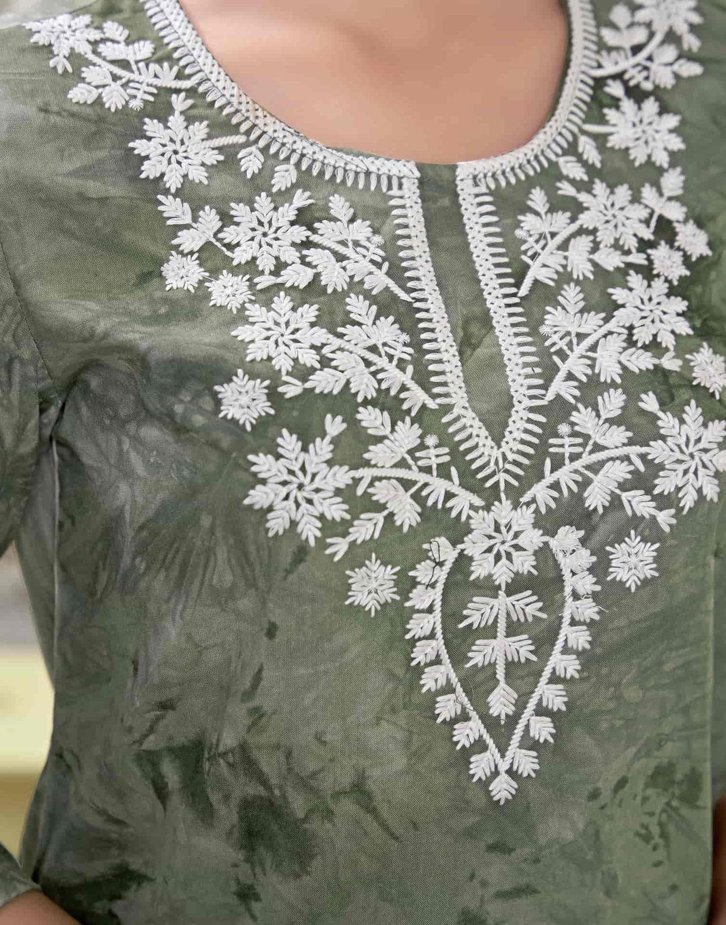 Rayon Embroidered Straight Kurti