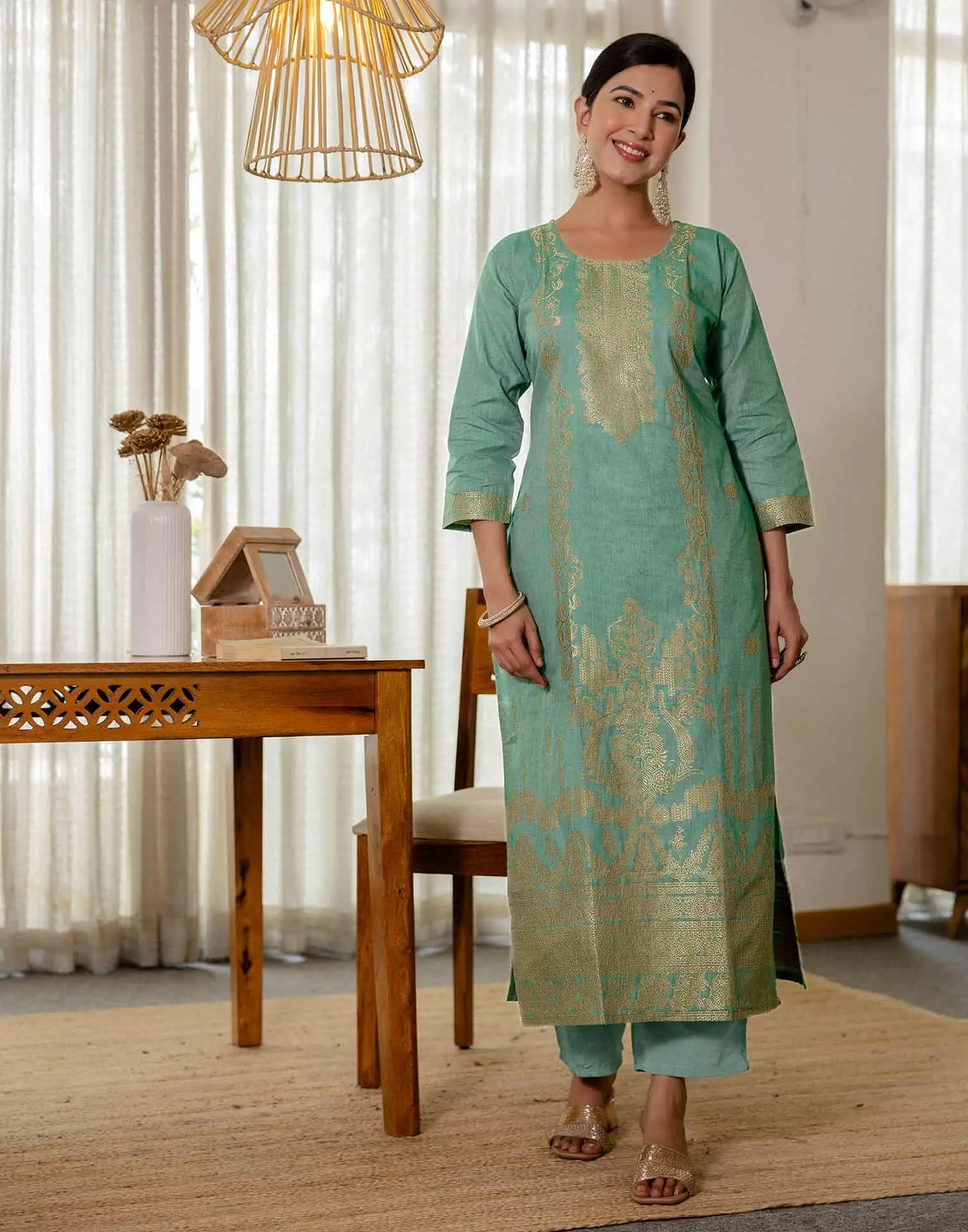 skylee Affordable Green Cotton Woven Straight Kurta Set