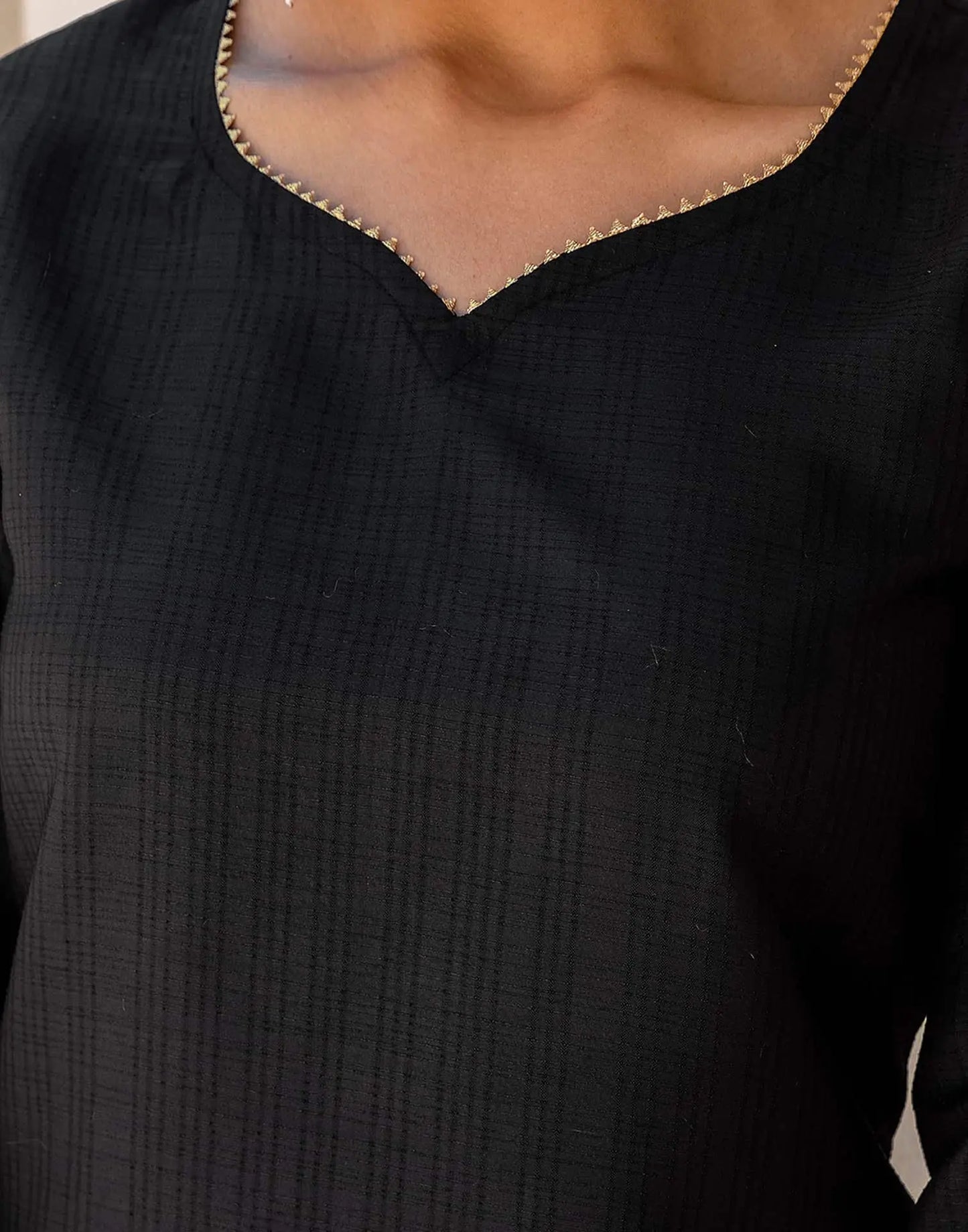 affordable round neck kurta set 