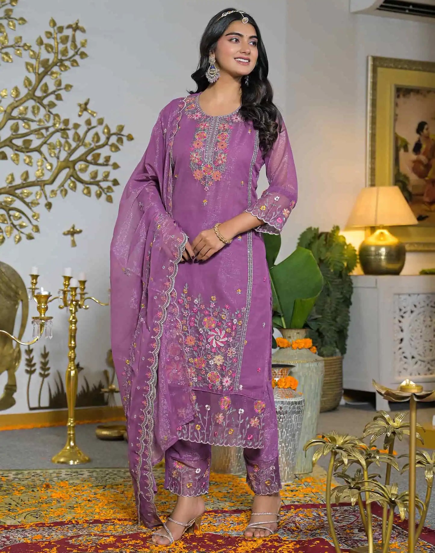 Shimmer Chiffon Straight Embroidery Round Neck Kurta with Pant & Dupatta
