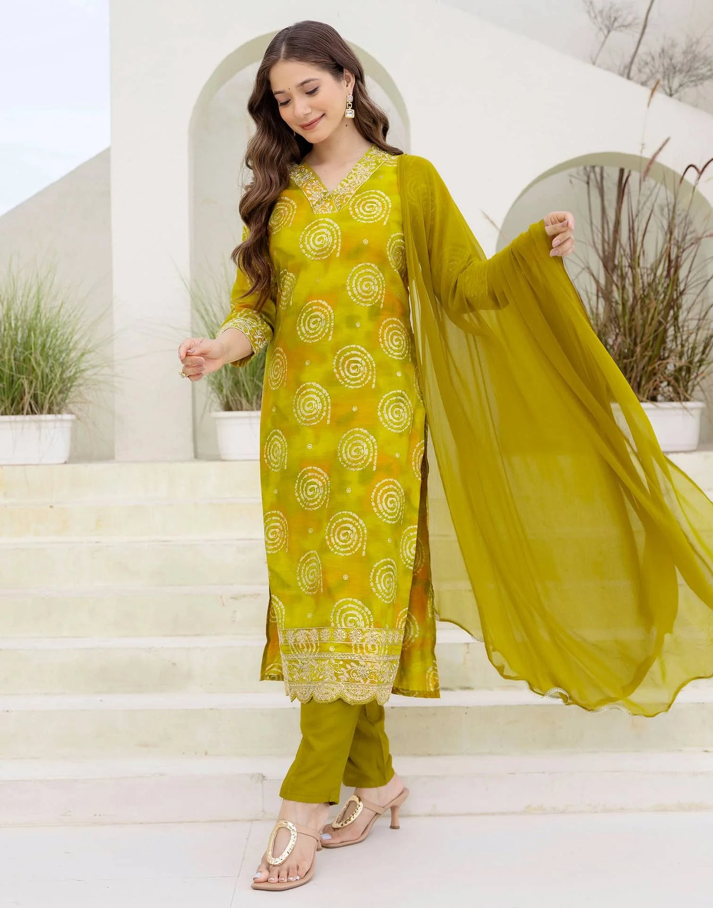 Cotton Blend Printed Straight Kurta with Pant & Dupatta