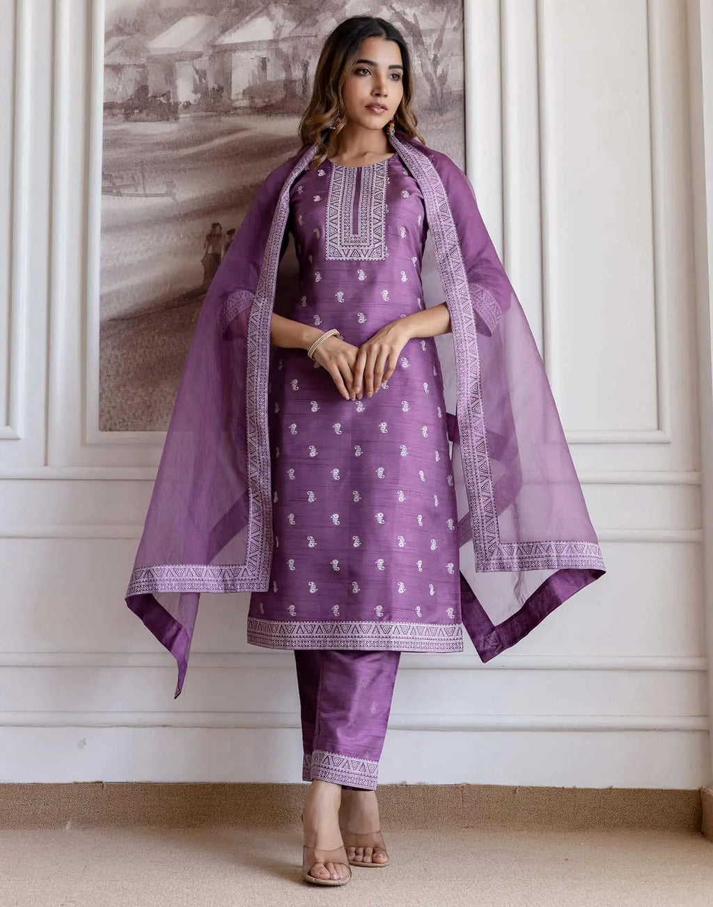 Skylee Silk Blend Printed Straight 3 Piece Kurta Set For Woman