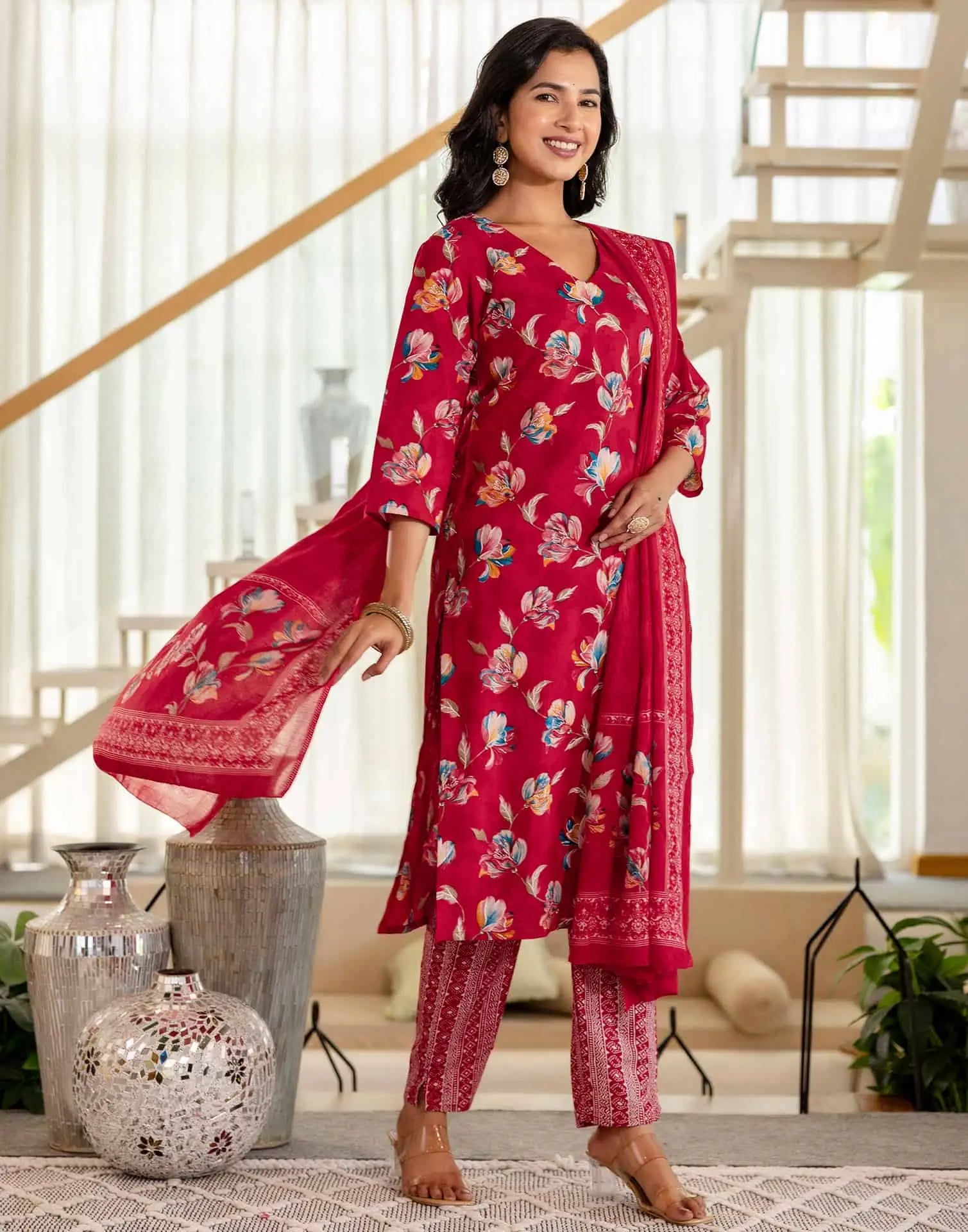 Red Cotton Printed Straight Kurta Set with Pant & Dupatta for Wome Casual & Daily Wear Floral Design Under 799
