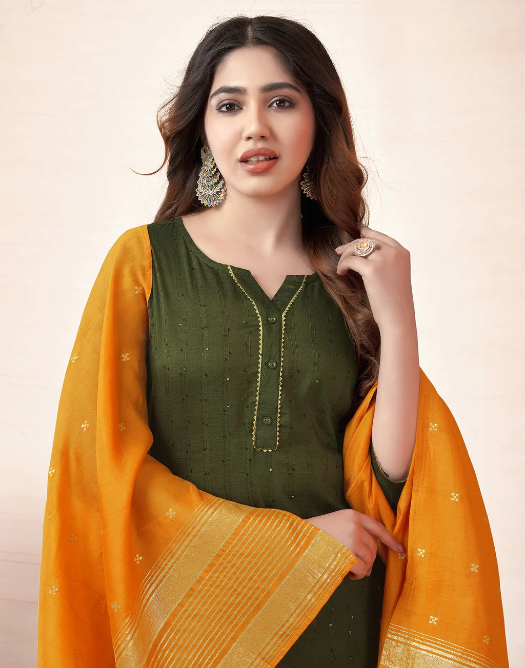 Chinnon Plain Straight 3 Piece Kurta Set
