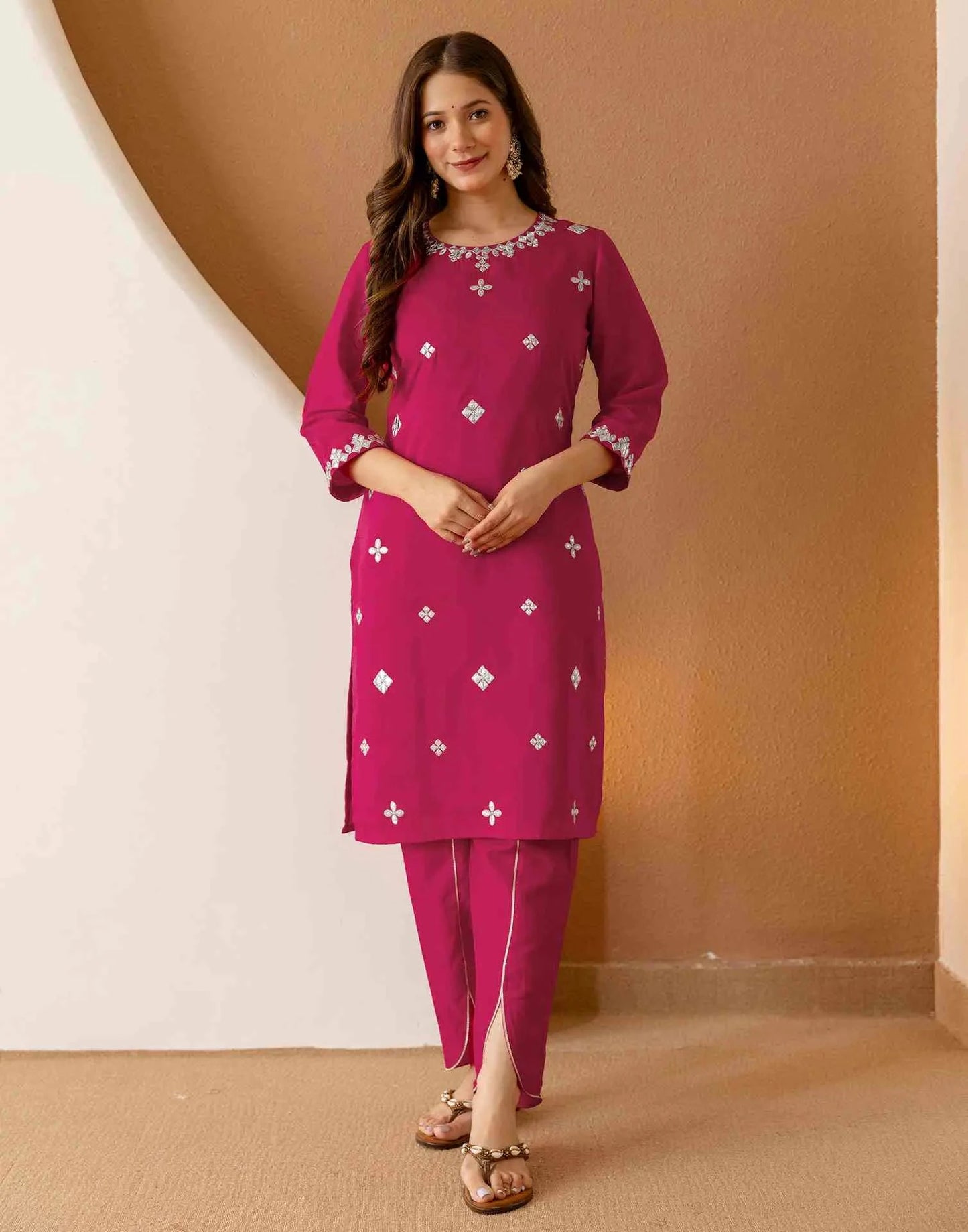 Chinnon Embroidered Straight Round Neck Kurta with Pant & Dupatta
