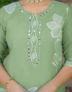 Skylee Viscose Rayon Floral Print Straight 3 Piece Kurta Set For Woman