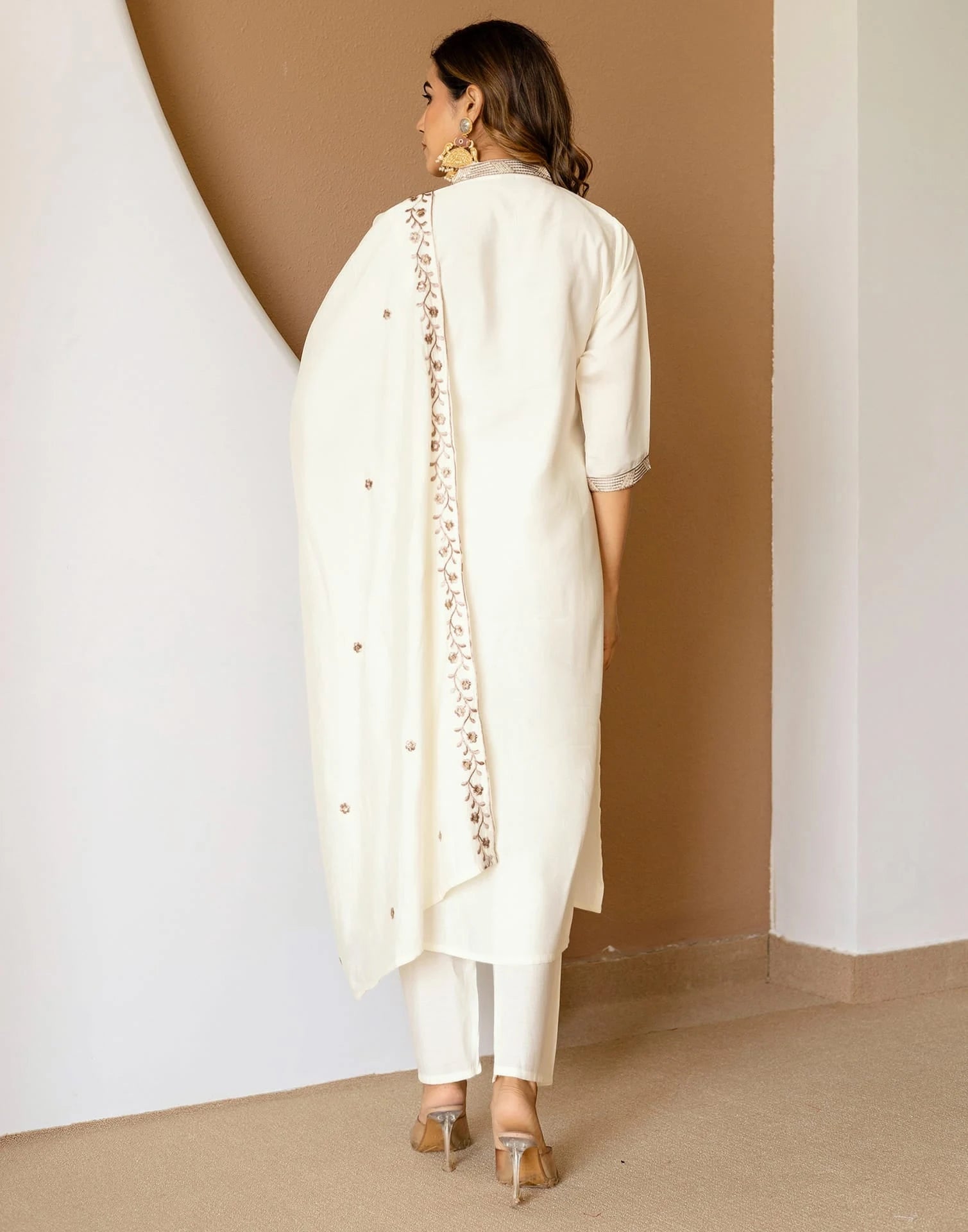 White Silk Embroidered Straight Kurta Set with Pant & Dupatta for Women Casual & Daily Wear under 1299