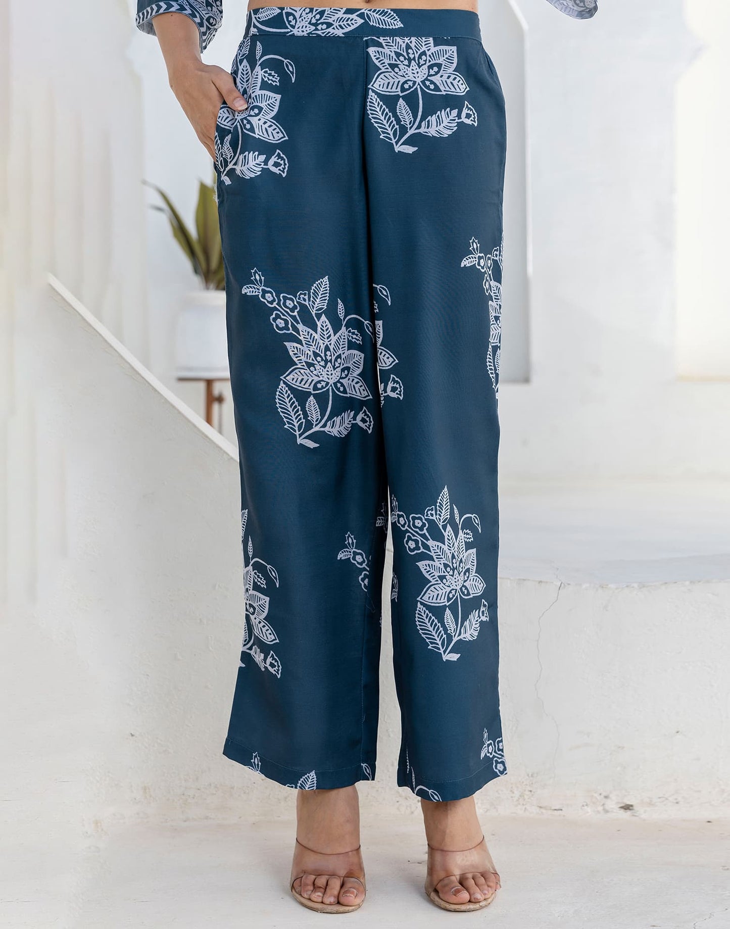 Cotton Blend Printed V-Neck Co-ord Set