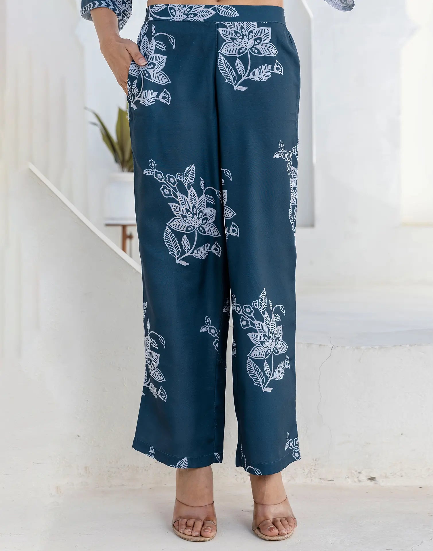 Cotton Blend Printed V-Neck Co-ord Set