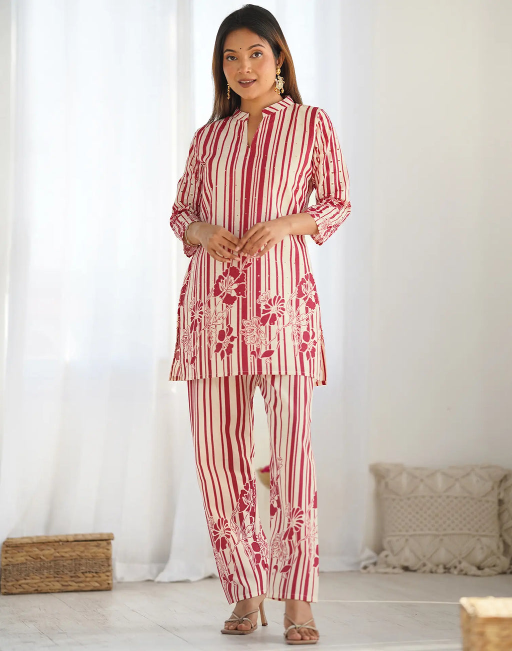 Skylee Cotton Printed Mandarin Collar Co-ord Set For Woman