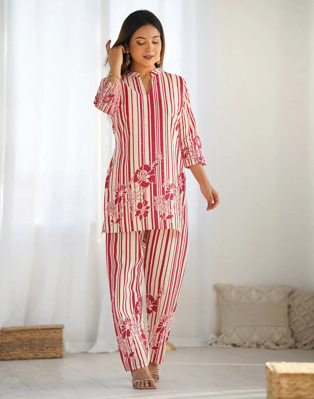 Skylee Cotton Printed Mandarin Collar Co-ord Set For Woman