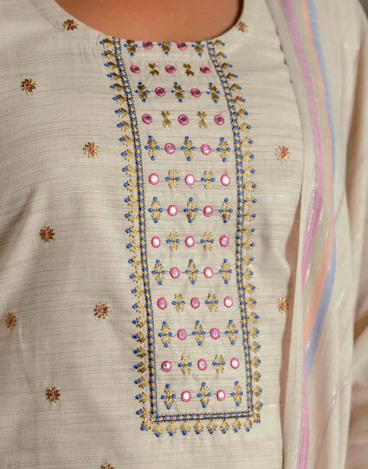 affordable kurta set 