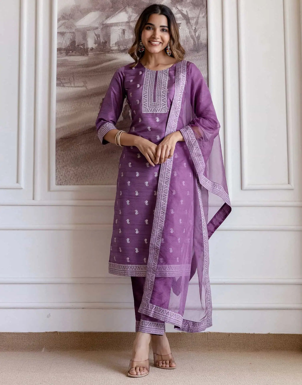 Skylee Silk Blend Printed Straight 3 Piece Kurta Set For Woman