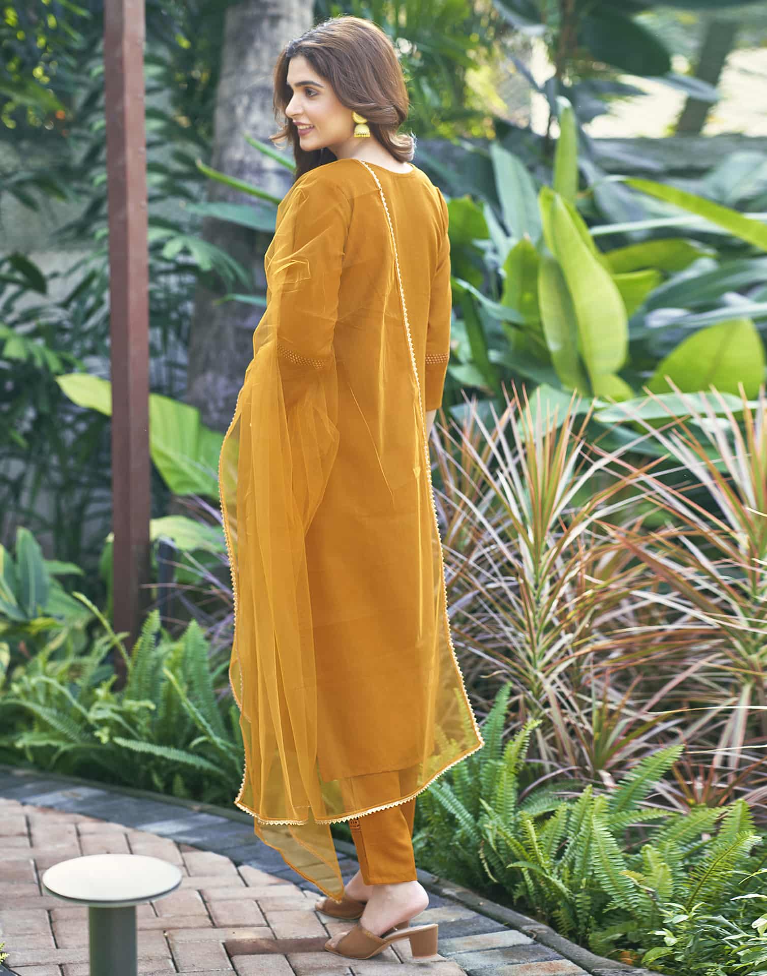Affordable cotton kurti pant set with dupatta under 999