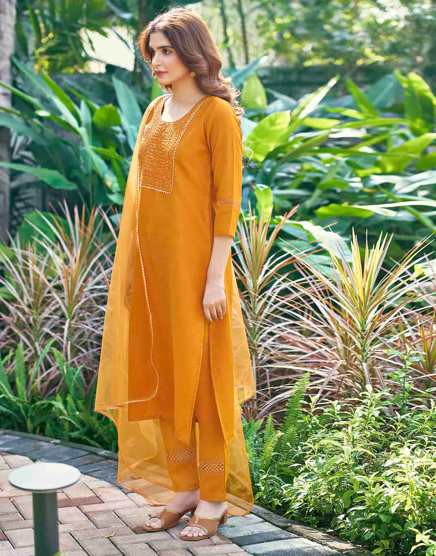 Affordable cotton kurti pant set with dupatta under 999