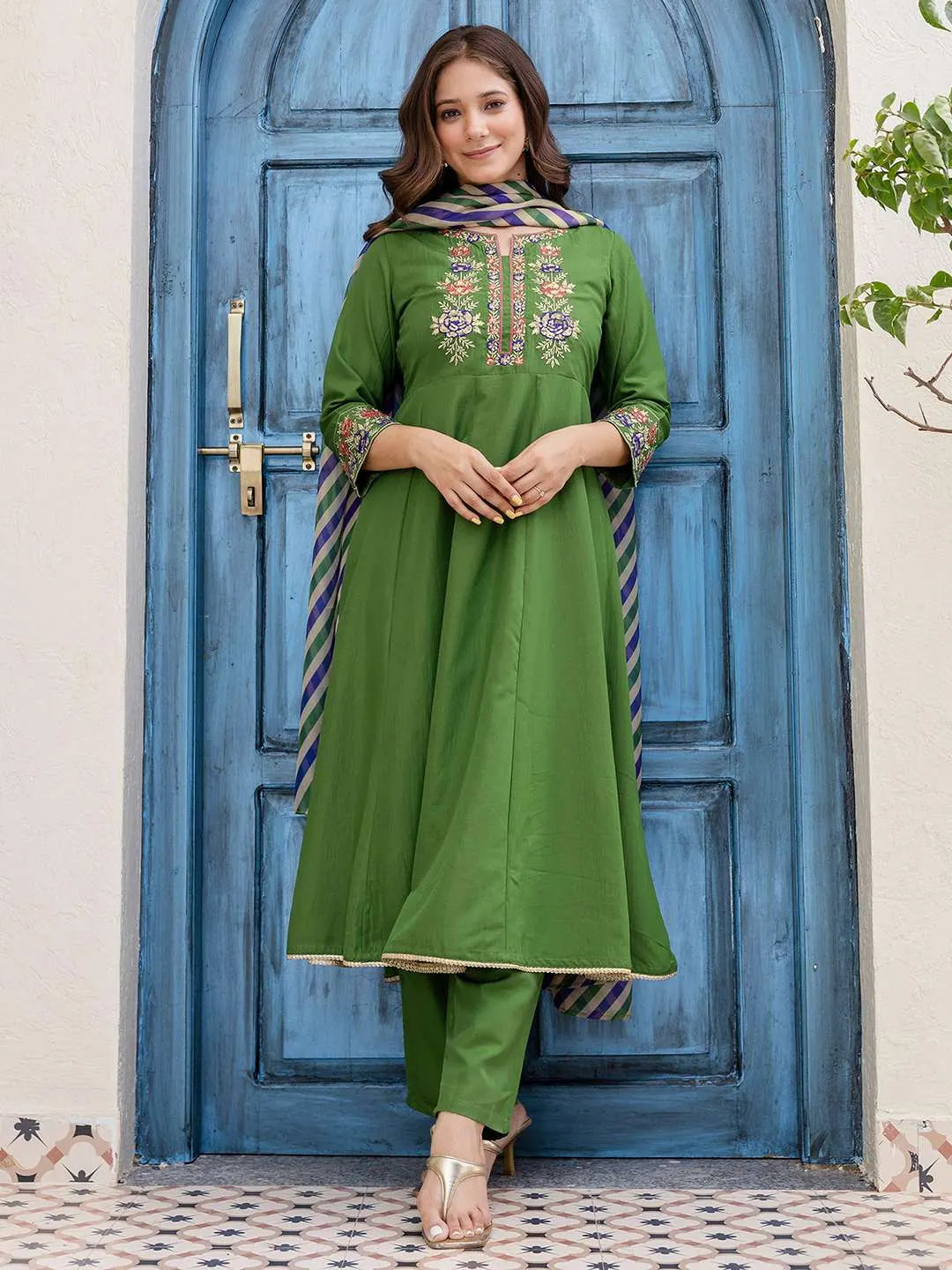 Affordable festival kurta set 