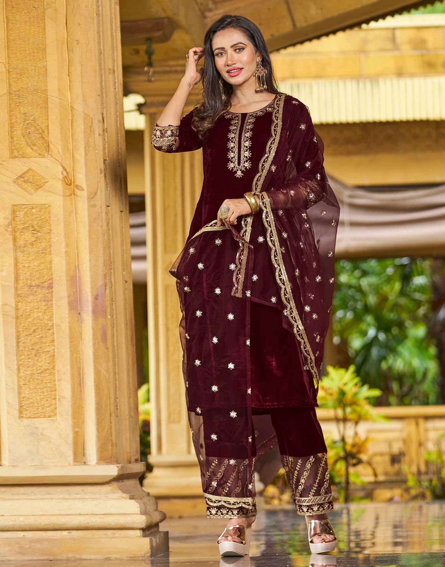 Straight kurta set for women with pant and dupatta under 1299