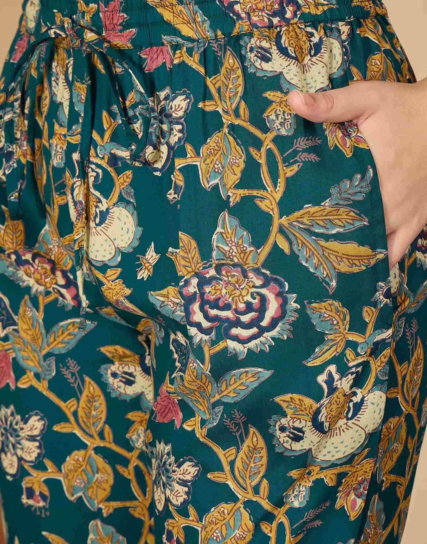 Rayon Printed V-Neck Co-ord Set