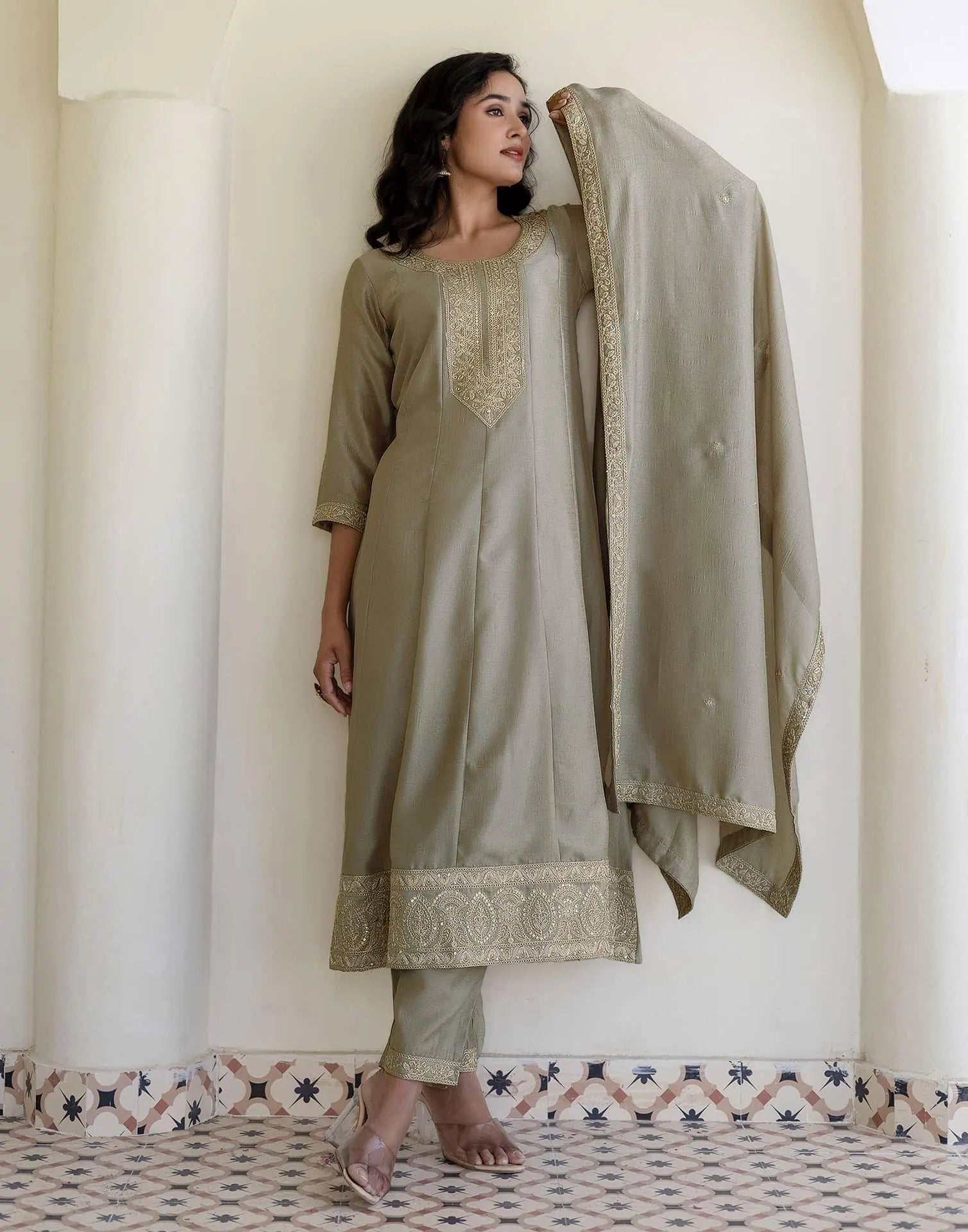 affordable ethnic wear kurta set 