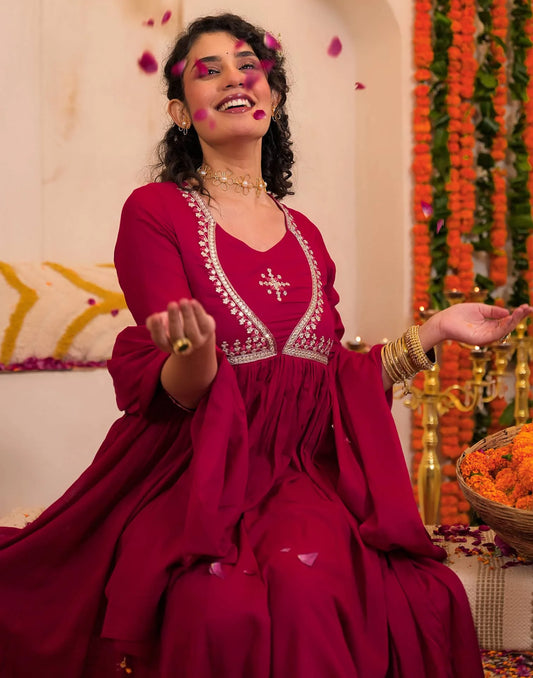 affordable round neck kurta set 