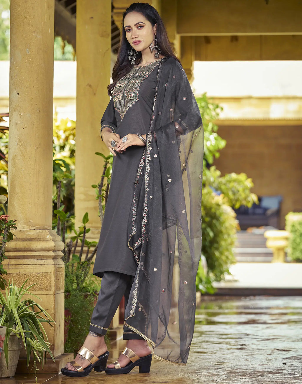 Silk Blend Embroidered Straight 3 Piece Kurta Set