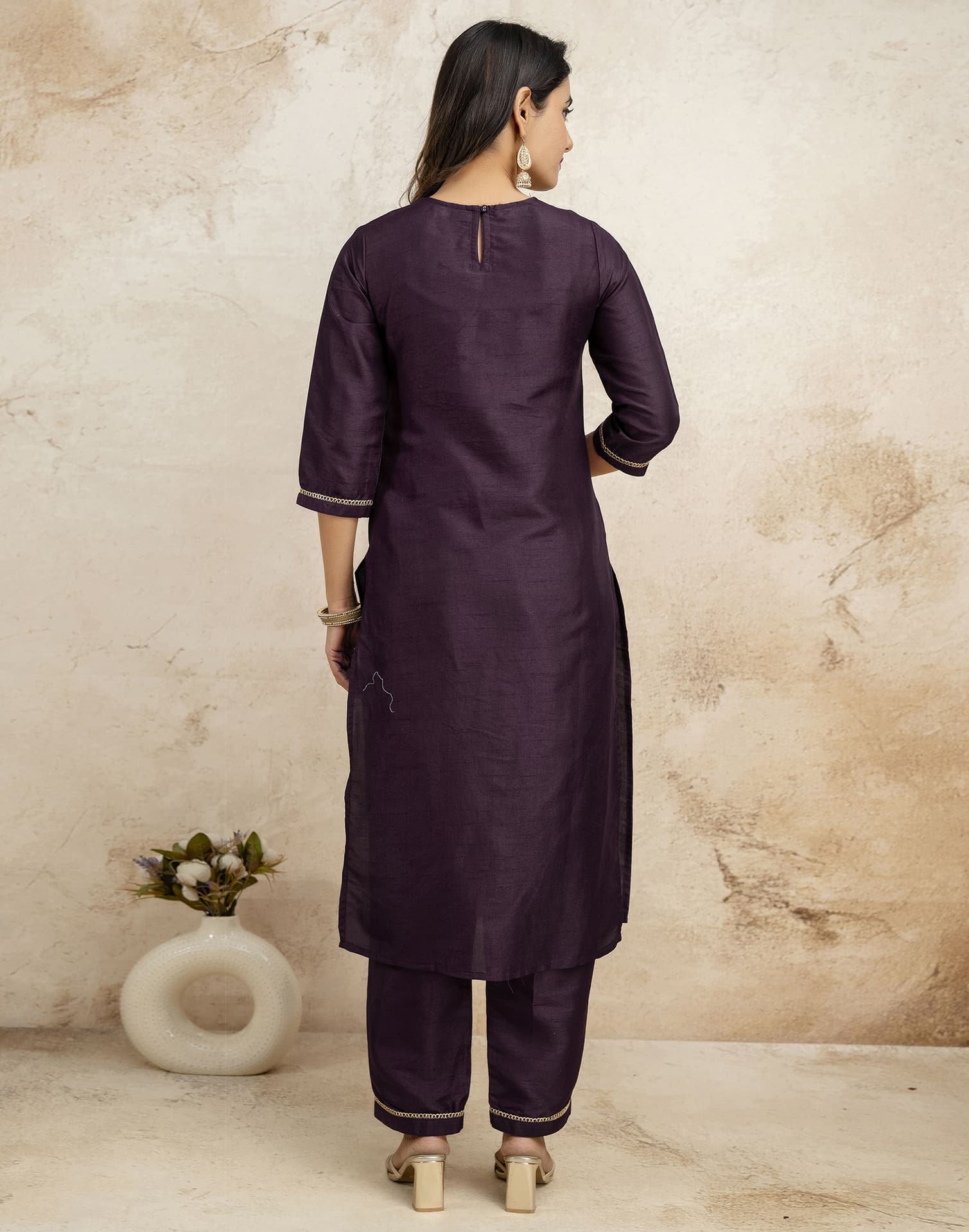 Affordable kurta sets for women under 1299