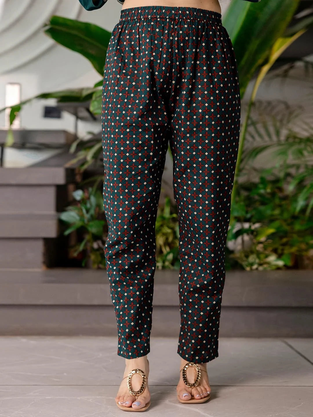 Affordable Cotton Printed V-Neck Kurta Set with Pant & Dupatta for Women under 999