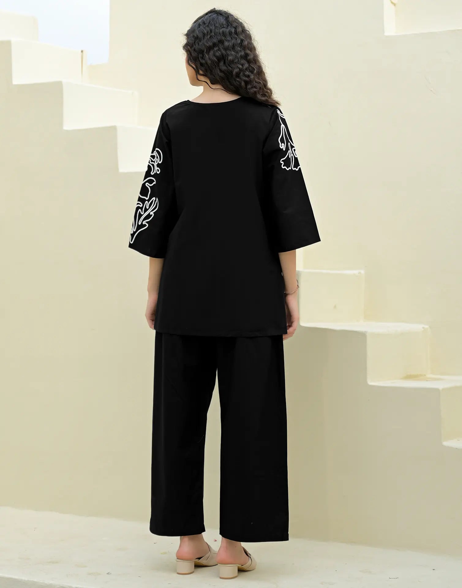 Skylee Cotton Embroidered Round Neck Co-ord Set For Woman