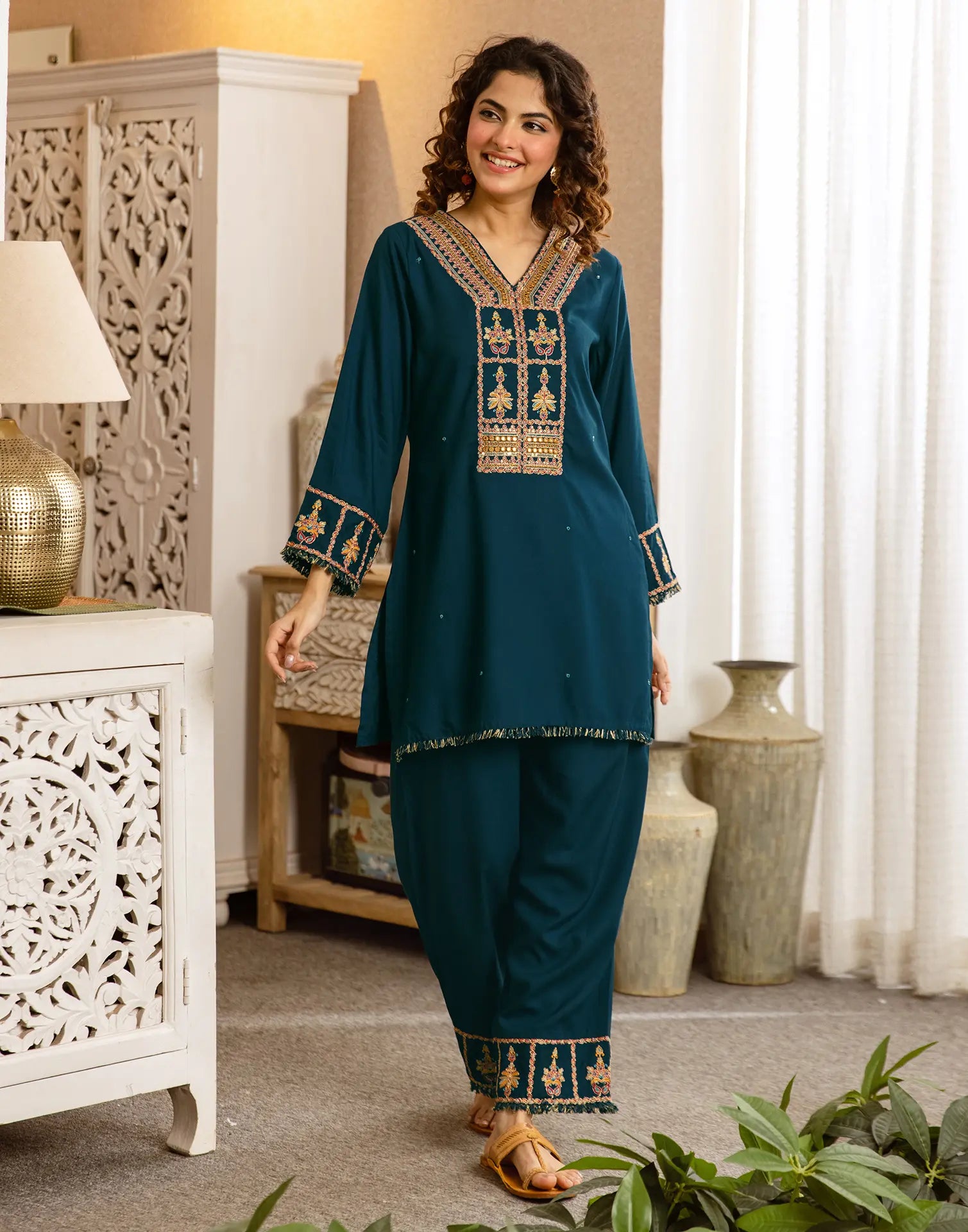 Skylee Rayon Embroidered V-Neck Co-ord Set For Woman