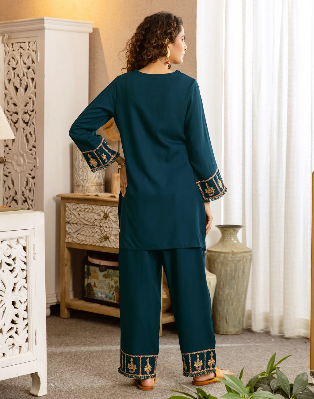 Skylee Rayon Embroidered V-Neck Co-ord Set For Woman