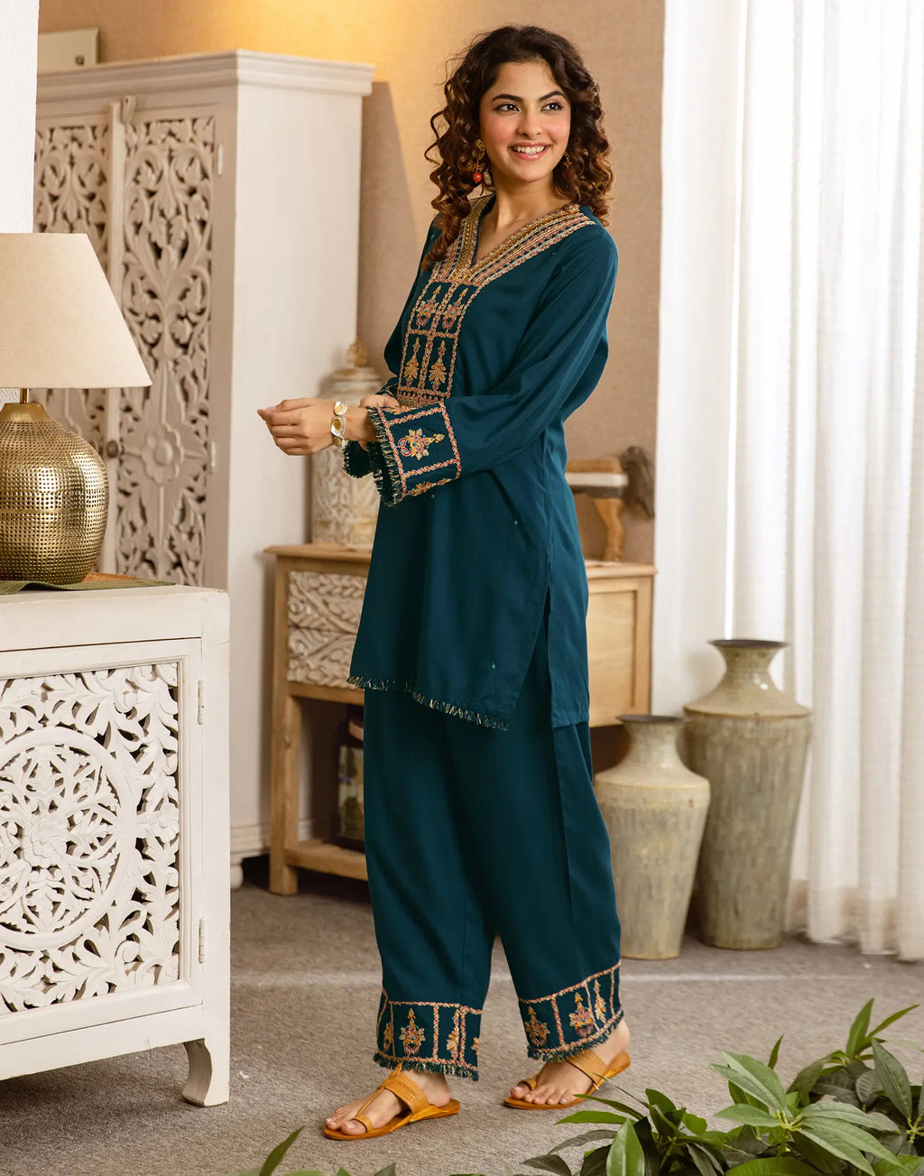 Skylee Rayon Embroidered V-Neck Co-ord Set For Woman